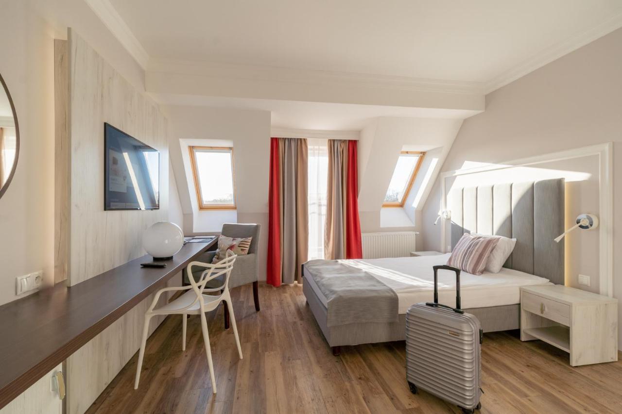 Hotel & Spa Trzy Wyspy Świnoujście Esterno foto