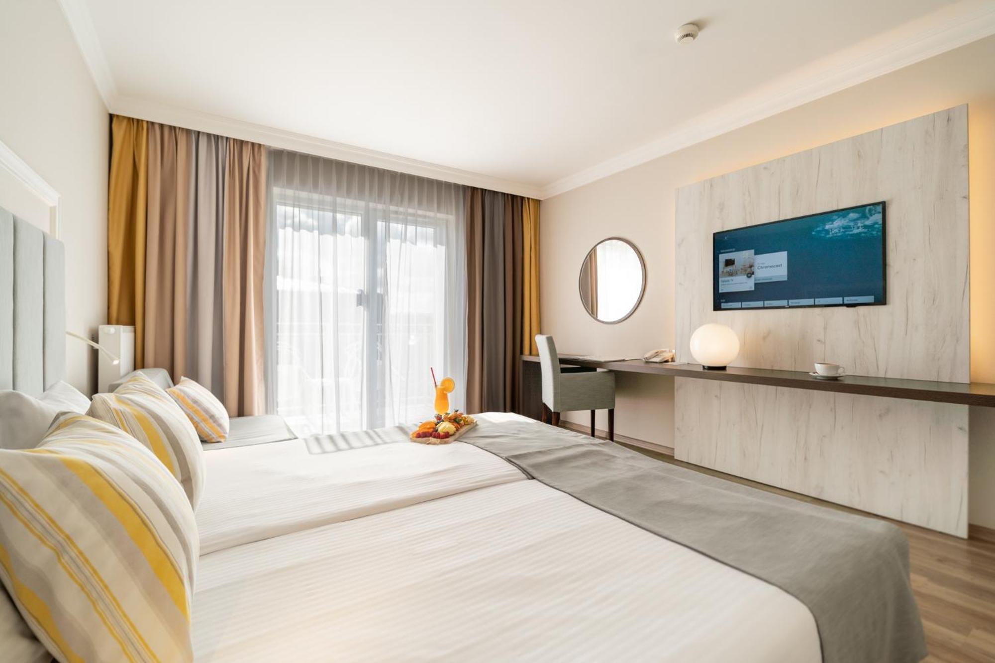 Hotel & Spa Trzy Wyspy Świnoujście Esterno foto