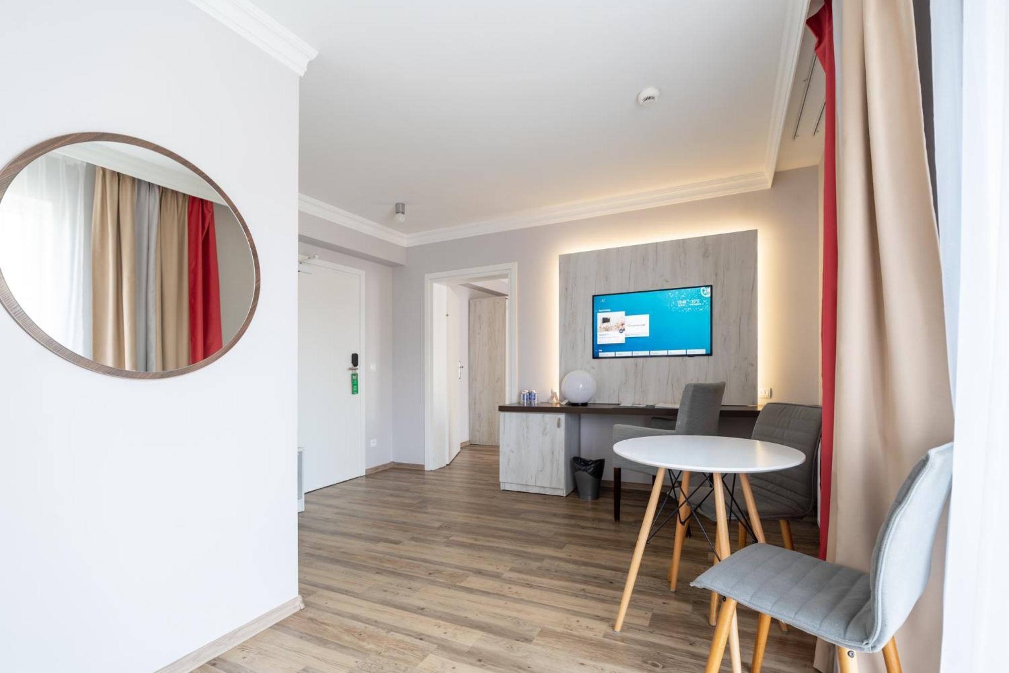 Hotel & Spa Trzy Wyspy Świnoujście Esterno foto
